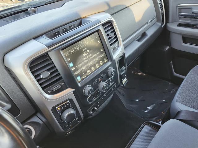 2017 Ram 1500 Big Horn Crew Cab 4x4 5'7" Box