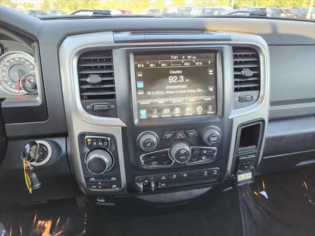 2017 Ram 1500 Big Horn Crew Cab 4x4 5'7" Box