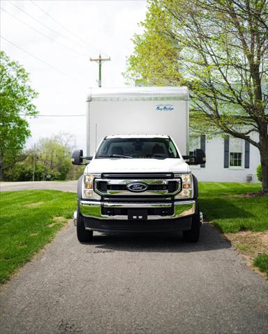 2022 Ford 600 XLT