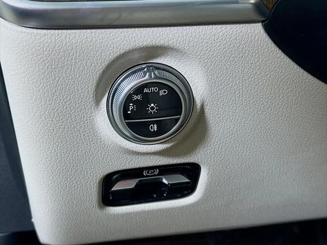 2023 Mercedes-Benz C-CLASS C 300 4MATIC Sedan