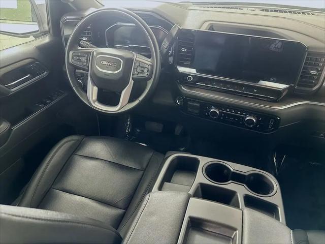 2025 GMC Sierra 1500 4WD Crew Cab Short Box SLT