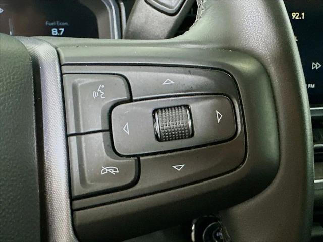 2025 GMC Sierra 1500 4WD Crew Cab Short Box SLT