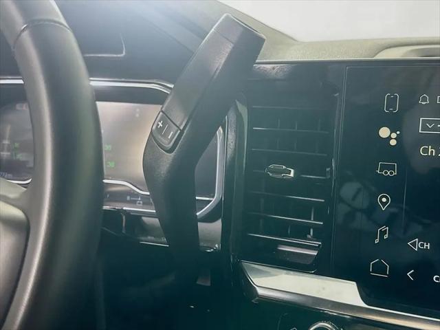 2025 GMC Sierra 1500 4WD Crew Cab Short Box SLT