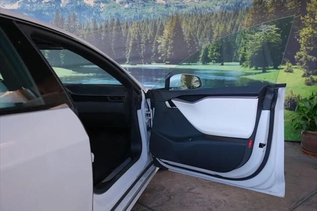 2020 Tesla Model S Long Range Plus Dual Motor All-Wheel Drive