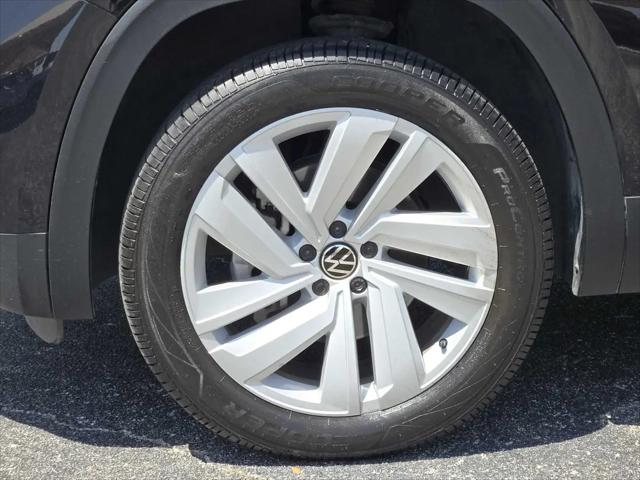 2021 Volkswagen Atlas Cross Sport 2.0T SE w/Technology