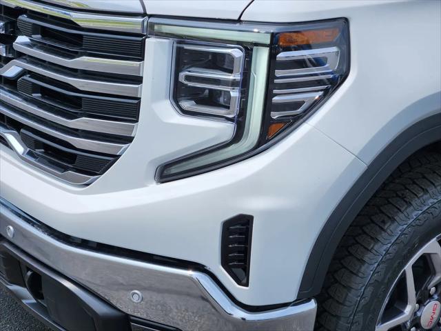 2026 GMC Sierra 1500 Crew Cab, Short Bed, SLT, 4WD