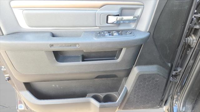2024 Ram 1500 Classic SLT Quad Cab 4x2 6'4" Box