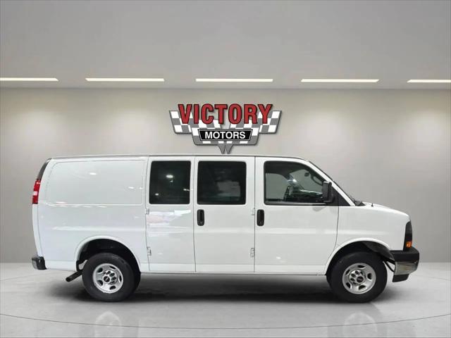 2024 GMC Savana Cargo RWD 2500 Regular Wheelbase Work Van