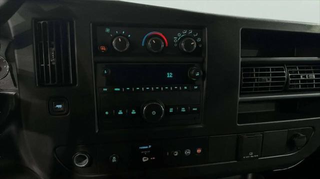 2024 GMC Savana Cargo RWD 2500 Regular Wheelbase Work Van