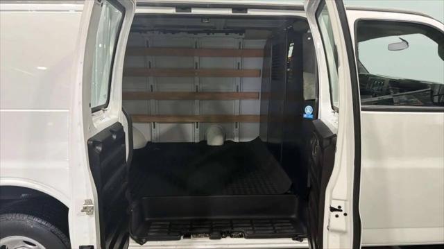 2024 GMC Savana Cargo RWD 2500 Regular Wheelbase Work Van