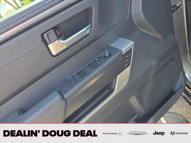 2025 Toyota Tundra Platinum Hybrid CrewMax 5.5' Bed