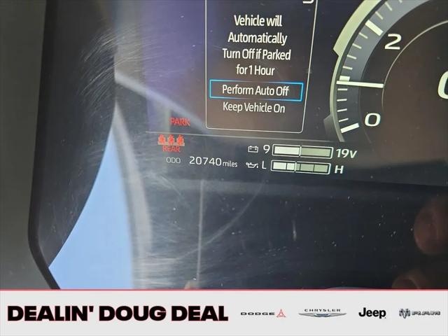 2025 Toyota Tundra Platinum Hybrid CrewMax 5.5' Bed