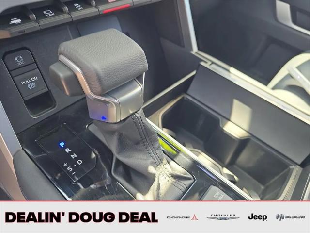 2025 Toyota Tundra Platinum Hybrid CrewMax 5.5' Bed