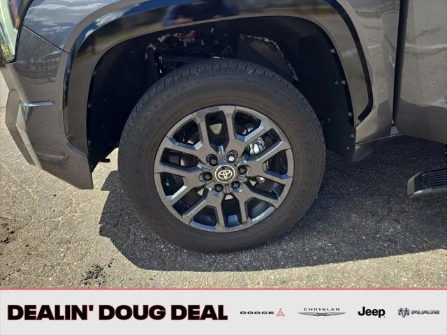 2025 Toyota Tundra Platinum Hybrid CrewMax 5.5' Bed