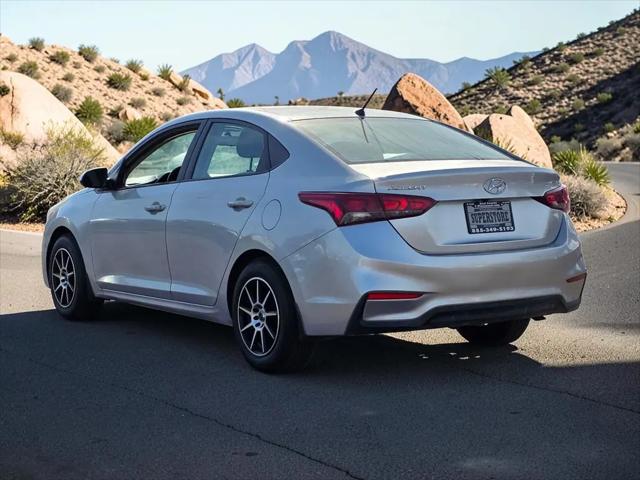 2022 Hyundai Accent SE