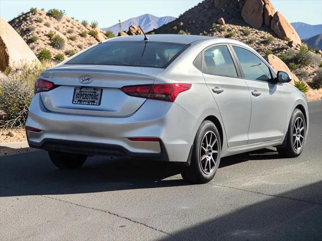 2022 Hyundai Accent SE