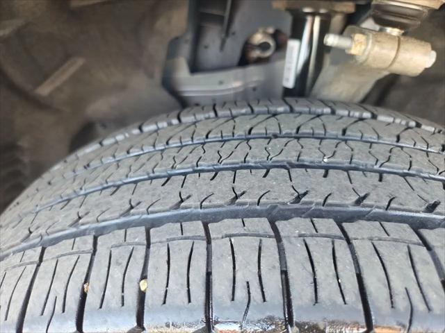 2025 Jeep Grand Cherokee Laredo 4x2
