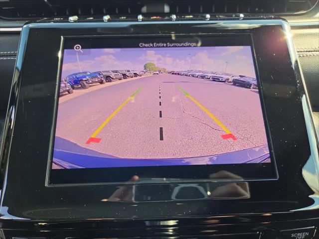 2025 Jeep Grand Cherokee Laredo 4x2