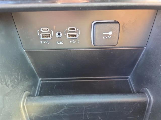 2025 Jeep Grand Cherokee Laredo 4x2