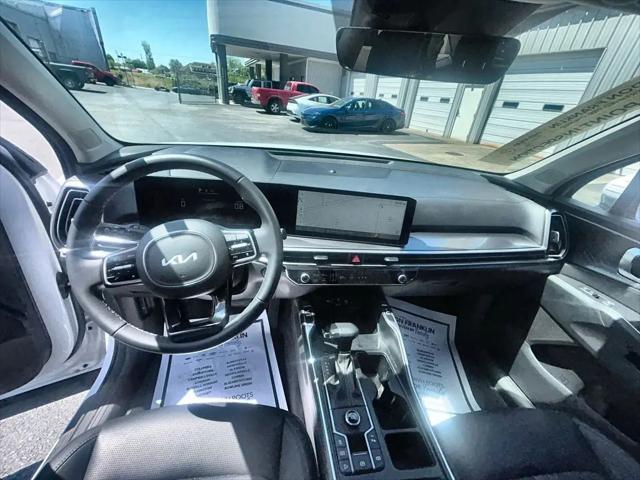 2025 Kia Sorento EX
