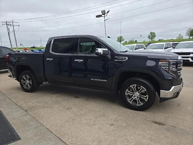 2025 GMC Sierra 1500 4WD Crew Cab Short Box SLT