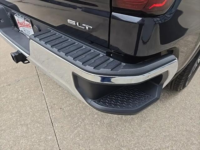 2025 GMC Sierra 1500 4WD Crew Cab Short Box SLT