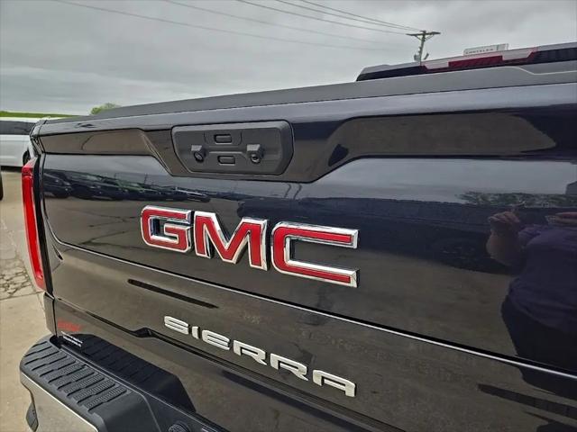 2025 GMC Sierra 1500 4WD Crew Cab Short Box SLT