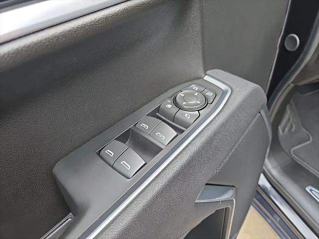 2025 GMC Sierra 1500 4WD Crew Cab Short Box SLT