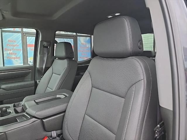 2025 GMC Sierra 1500 4WD Crew Cab Short Box SLT