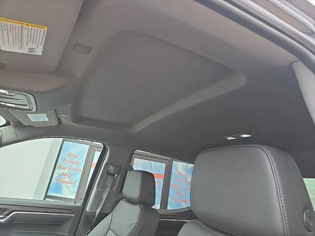 2025 GMC Sierra 1500 4WD Crew Cab Short Box SLT