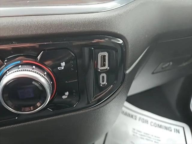 2025 GMC Sierra 1500 4WD Crew Cab Short Box SLT