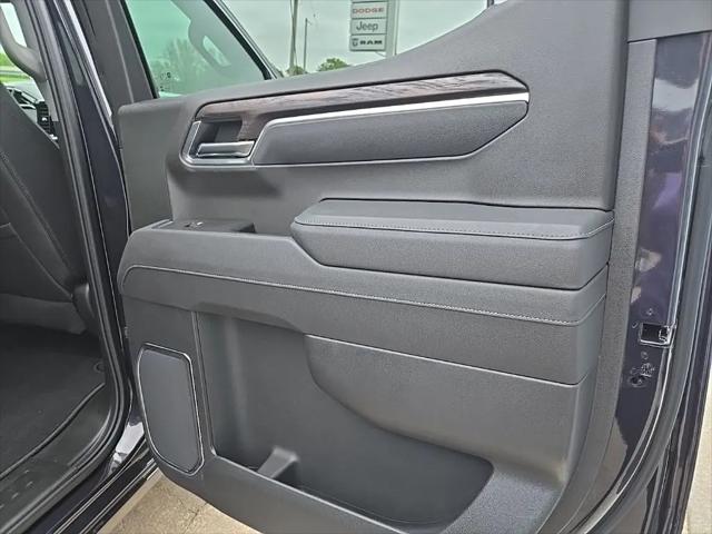 2025 GMC Sierra 1500 4WD Crew Cab Short Box SLT
