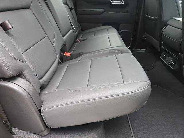 2025 GMC Sierra 1500 4WD Crew Cab Short Box SLT