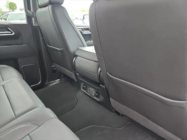 2025 GMC Sierra 1500 4WD Crew Cab Short Box SLT