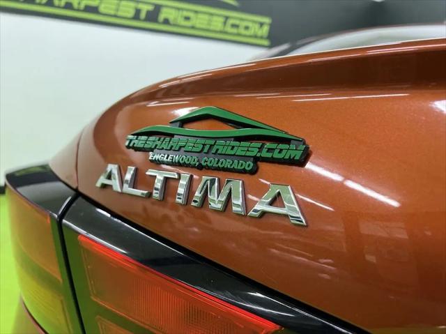 2020 Nissan Altima SR FWD