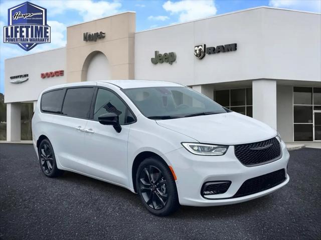 2026 Chrysler Pacifica Select for sale in Alto, GA