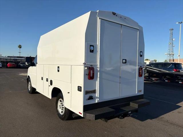 2026 Chevrolet Express Cutaway Work Van