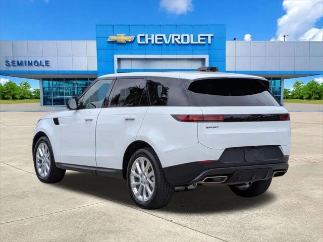 2025 Land Rover Range Rover Sport P360 SE