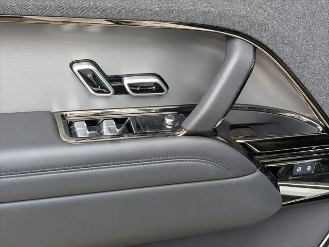 2025 Land Rover Range Rover Sport P360 SE