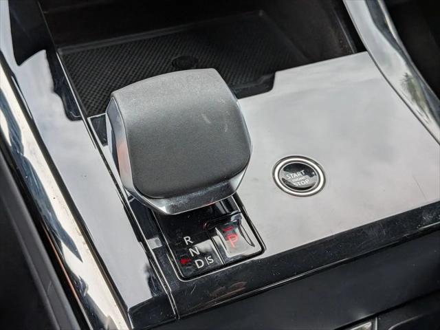 2025 Land Rover Range Rover Sport P360 SE