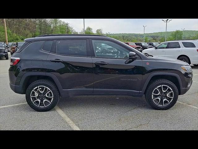 2025 Jeep Compass Trailhawk 4x4