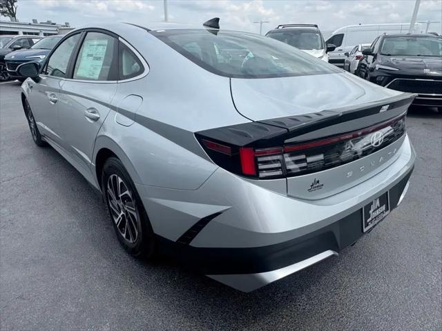 2026 Hyundai Sonata Hybrid Blue