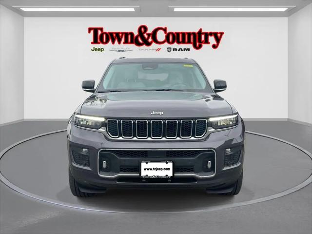 2022 Jeep Grand Cherokee L Overland 4x4
