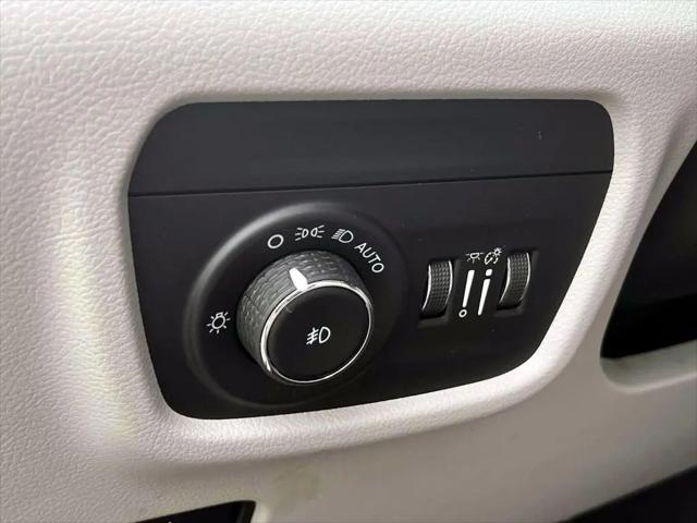 2022 Jeep Grand Cherokee L Overland 4x4