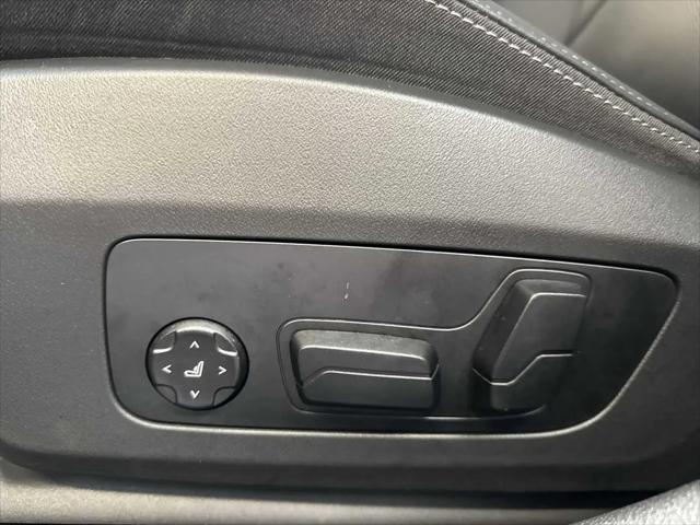 2026 BMW Coupe 228i