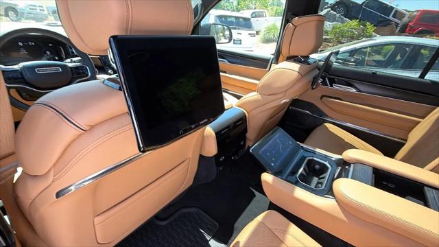 2025 Jeep Grand Wagoneer Series III Obsidian 4x4