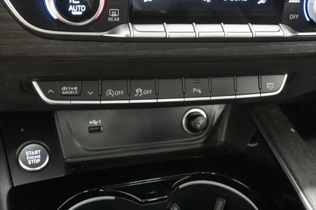 2023 Audi A4 Premium Plus 45 TFSI S line quattro S tronic