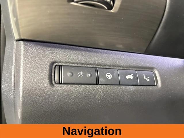 2023 Nissan Pathfinder Platinum 4WD