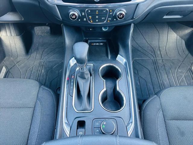 2023 Chevrolet Traverse FWD LT Cloth