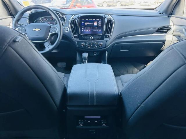 2023 Chevrolet Traverse FWD LT Cloth